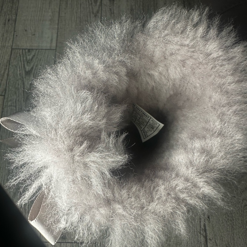 UGG Soft Purplish Gray Fur Boots. Size 8C - Picture 9 of 11